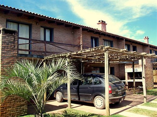 استراحتگاه Complejo Turístico Piccola Marina