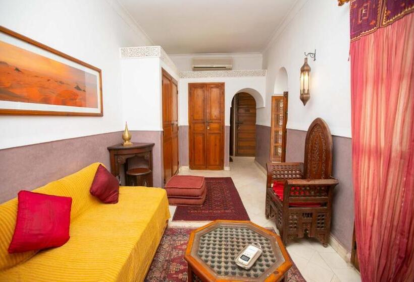 Riad Marelia