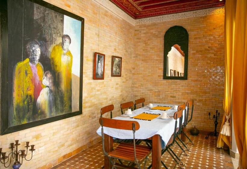Riad Marelia