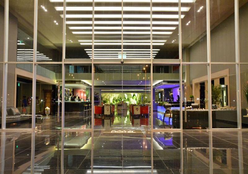 Savoy Hotel Encarnación