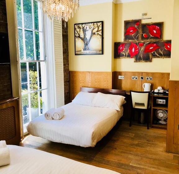 Fotos del hotel The Melville Rooms & Suites  London:  7