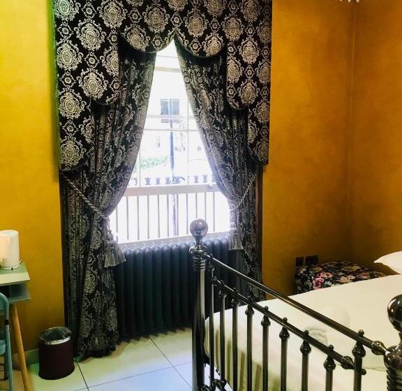Fotos del hotel The Melville Rooms & Suites  London:  18