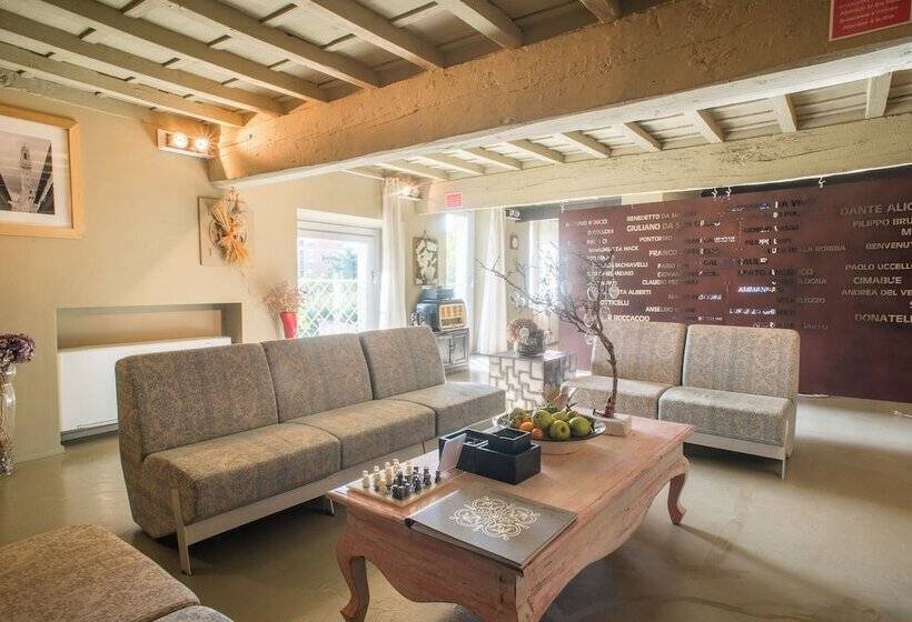 Villa Aruch