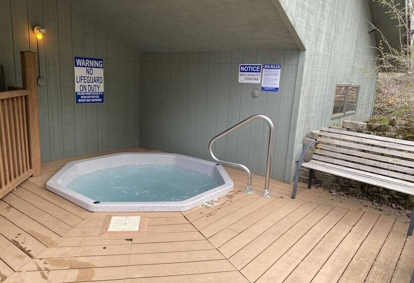 Gunflint Lodge