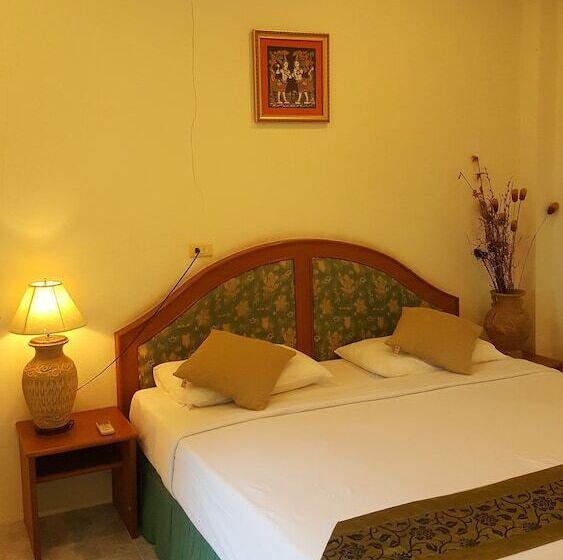 هتل Baan Suan Sook Resort