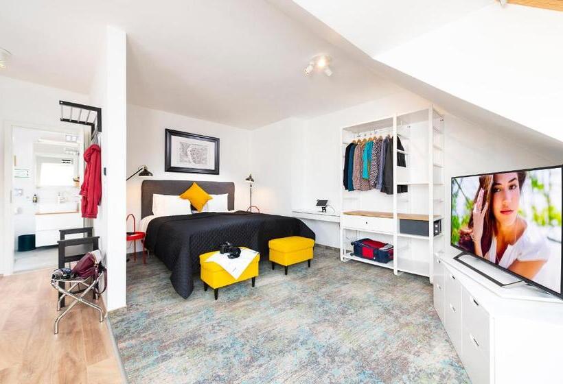 Fotos del hotel Bo33  Family & Suites:  13