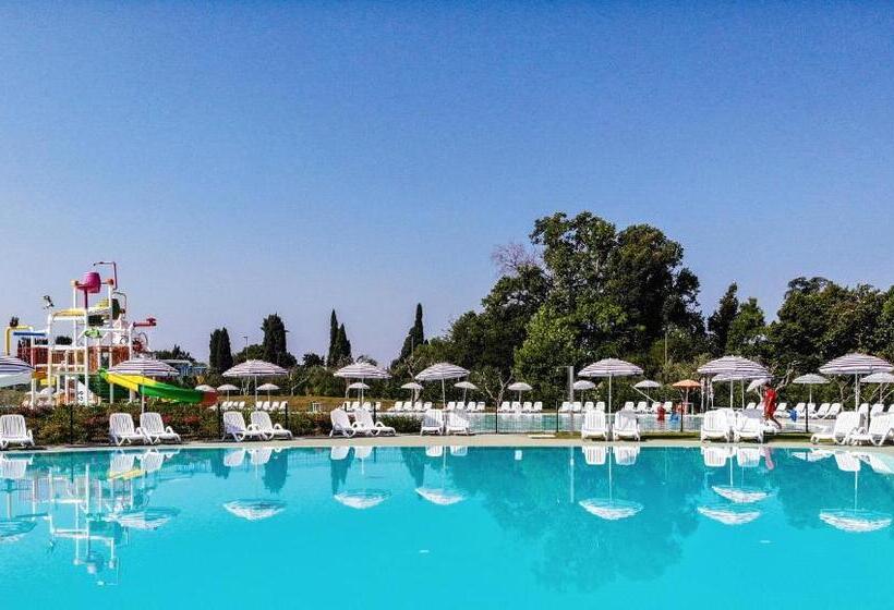 هتل Camping Cisano - San Vito