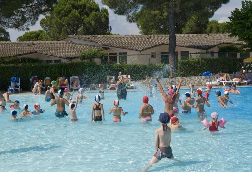 هتل Camping Cisano - San Vito