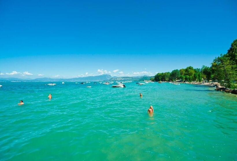 هتل Camping Cisano - San Vito