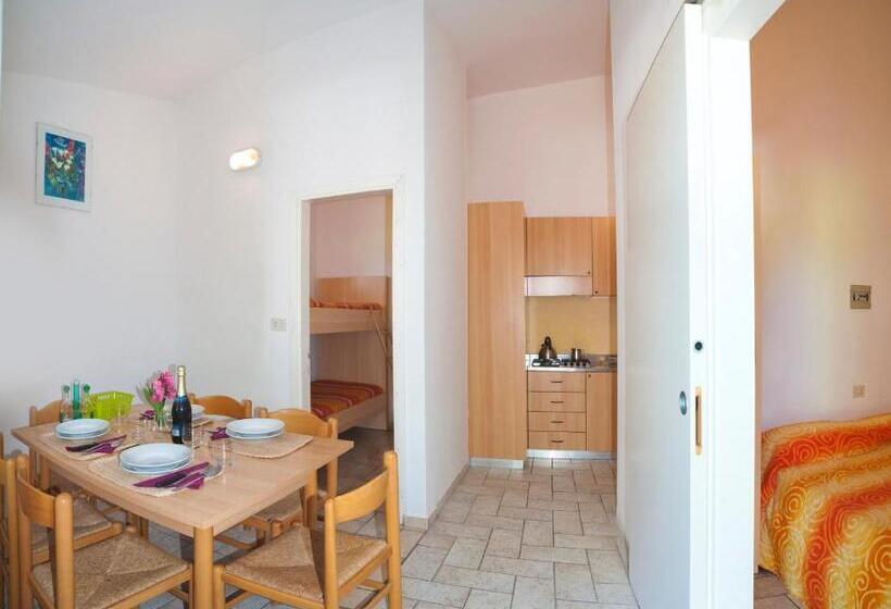 هتل Camping Cisano - San Vito