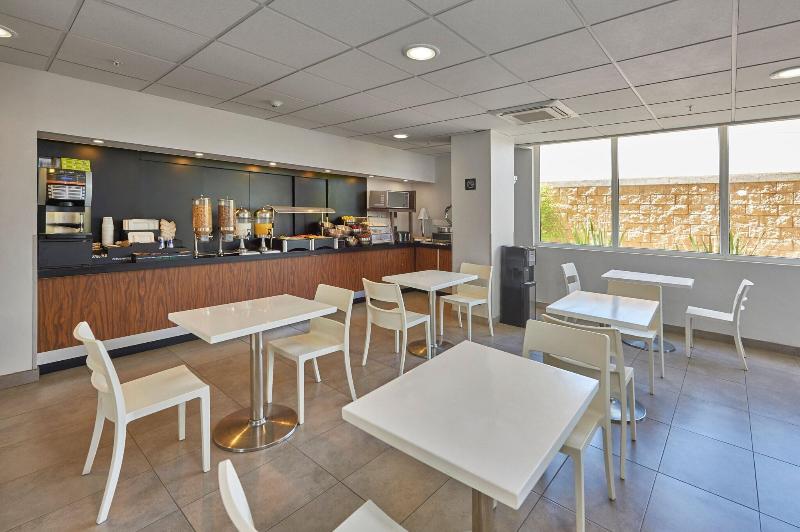 فندق City Express By Marriott Salamanca