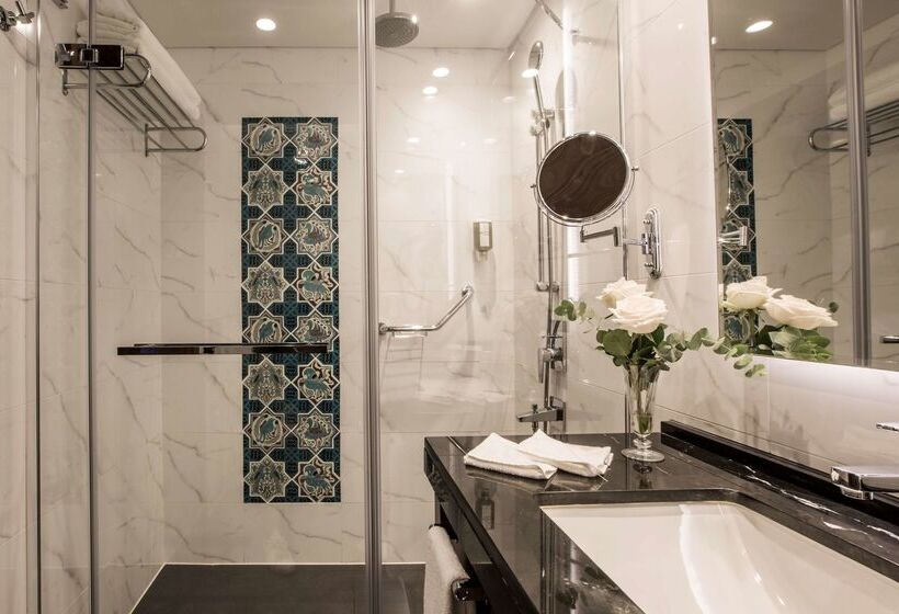 Delta Hotels By Marriott Istanbul Levent