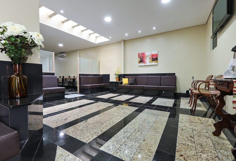 בית מלון כפרי Express Terminal Tur  Rodoviaria Porto Alegre