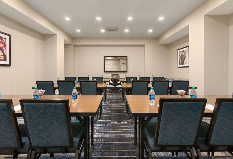هتل Hampton Inn Chicago Downtown/n Loop/michigan Ave