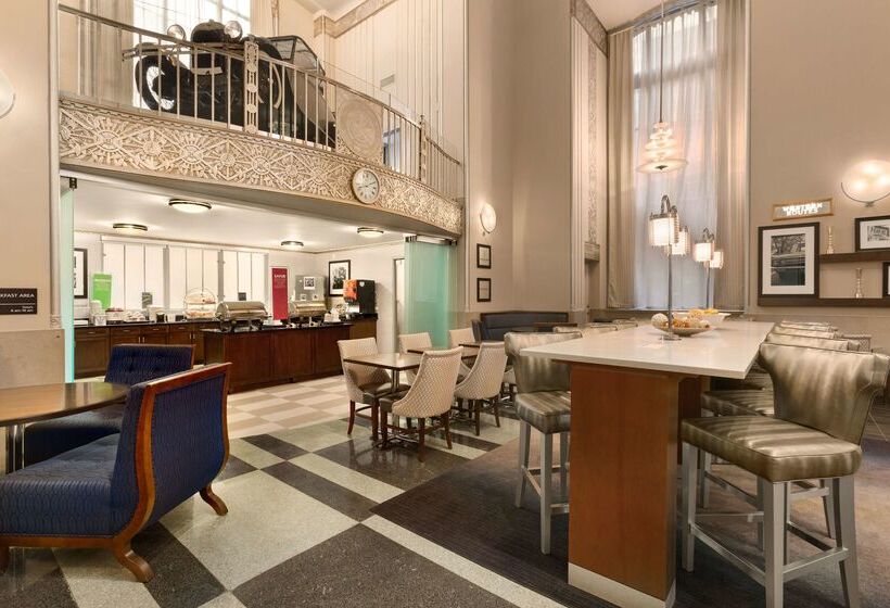 هتل Hampton Inn Chicago Downtown/n Loop/michigan Ave
