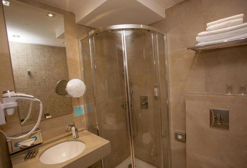 Fotos del hotel Hôtel La Caravelle: 1 Fotos del hotel Hôtel La Caravelle: 1
