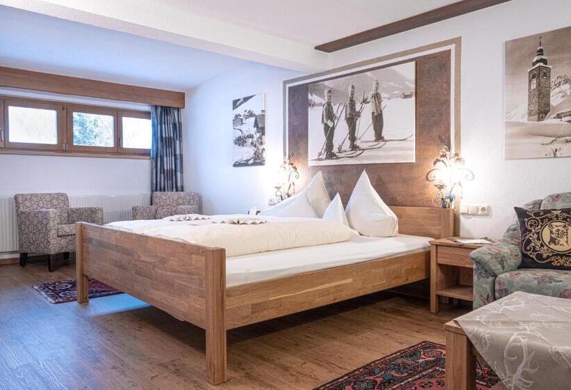 هتل Jagdhaus Monzabon