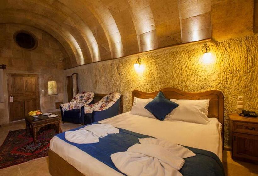 هتل Magic Cave House
