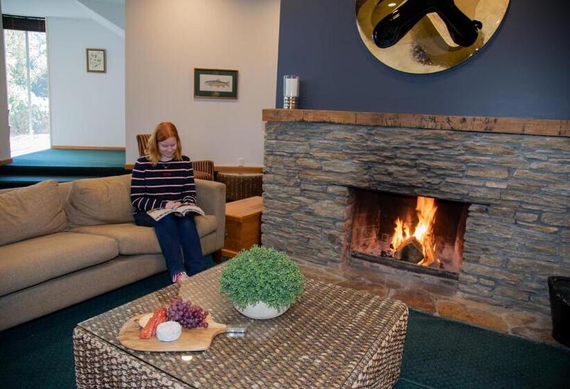 هتل Methven Resort
