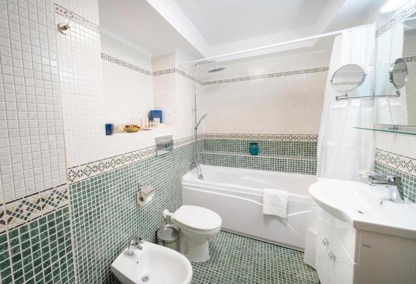 Fotos del hotel Phoenicia Comfort:  17