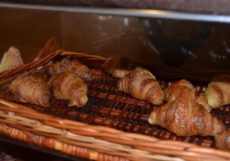 Fotos del hotel Phoenicia Comfort:  18