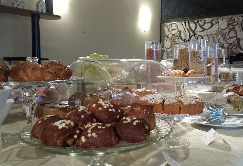 Fotos del hotel Postumia:  10 Fotos del hotel Postumia:  10