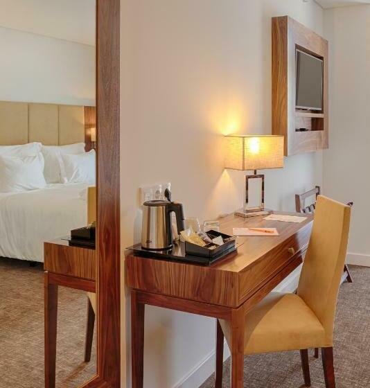 فندق Premium Porto Downtown