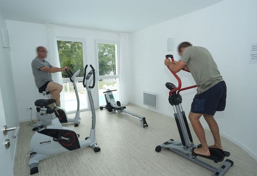 בית מלון כפרי Résidence Nemea Le Domaine De La Baie