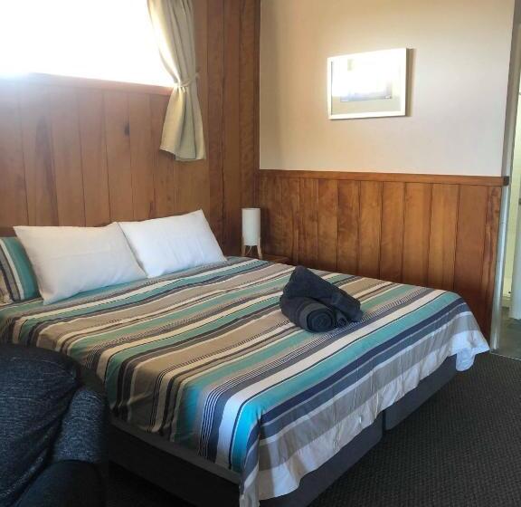 Hotel Seaview Norfolk Island