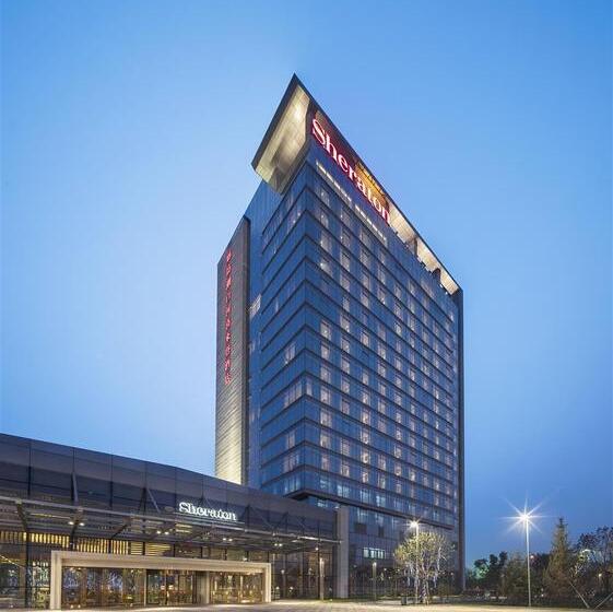 هتل Sheraton Langfang Chaobai River