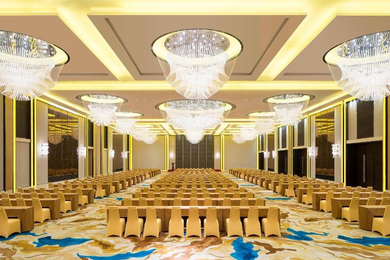 هتل Sheraton Langfang Chaobai River