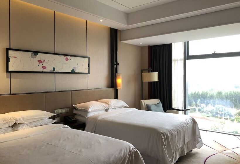 هتل Sheraton Langfang Chaobai River