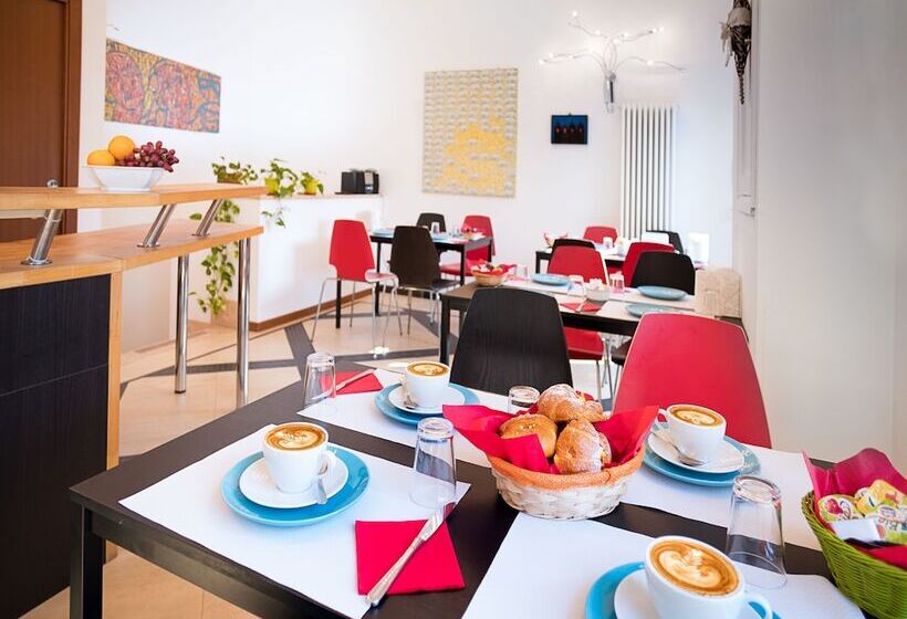 Fotos del hotel Verona Class Aparthotel (residenze Del Cuore):  2 Fotos del hotel Verona Class Aparthotel (residenze Del Cuore):  2