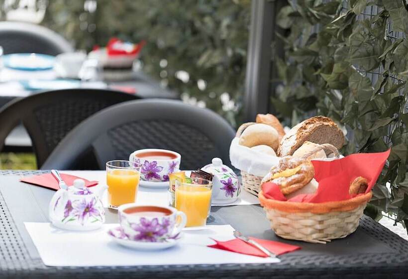 Fotos del hotel Verona Class Aparthotel (residenze Del Cuore):  15 Fotos del hotel Verona Class Aparthotel (residenze Del Cuore):  15