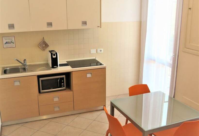 Fotos del hotel Verona Class Aparthotel (residenze Del Cuore):  6 Fotos del hotel Verona Class Aparthotel (residenze Del Cuore):  6