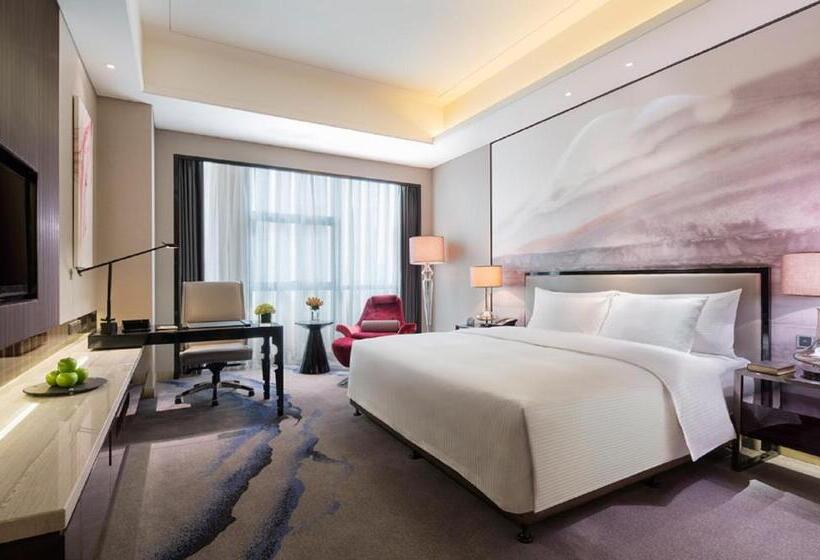 هتل Wanda Realm Wuhan