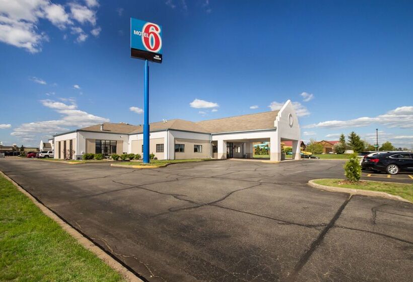 Motel 6 Rothschild, Wi