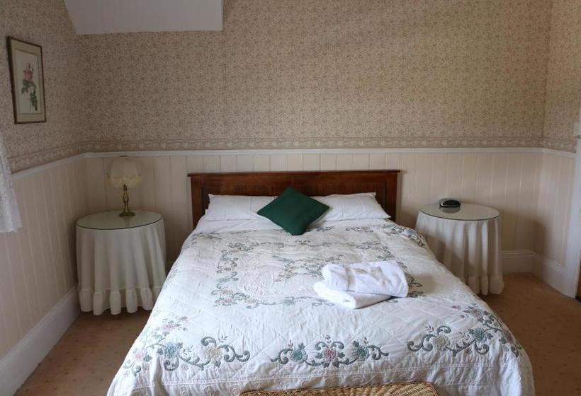 פנסיון Hillview House Launceston