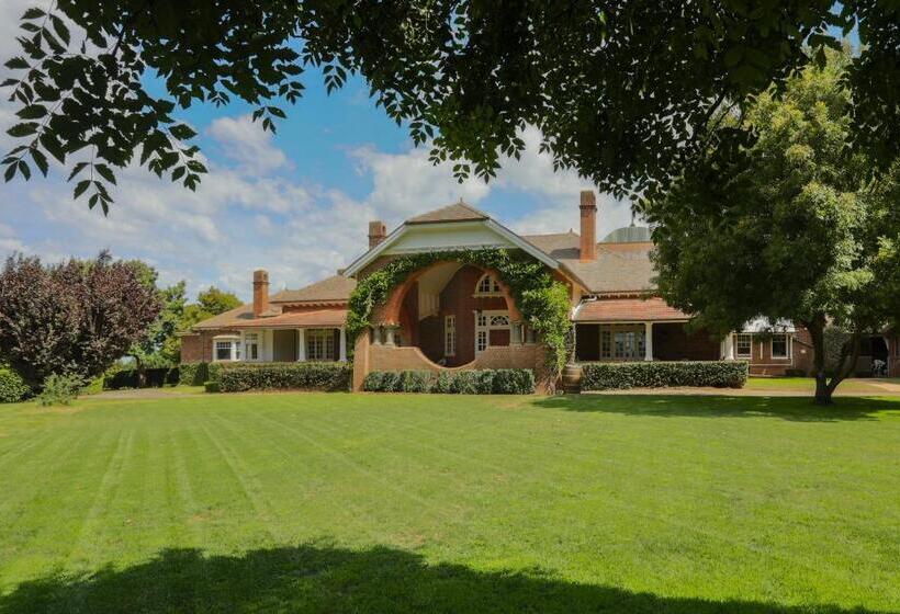 پانسیون Petersons Armidale Winery And Guesthouse