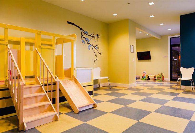 Sky City Apartments Waterfront North