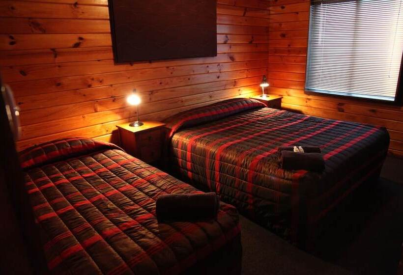 تختخواب و صبحانه Breckenridge Lodge