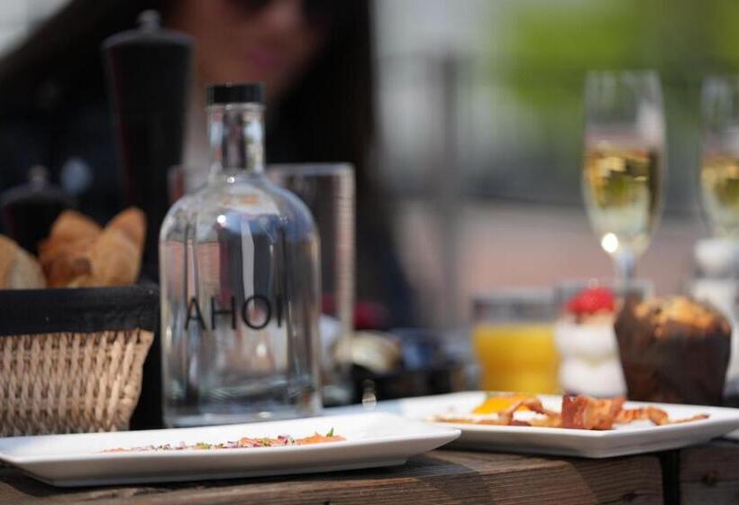 هتل Restaurant Brasserie Feestzaal Ahoi, Kortrijk