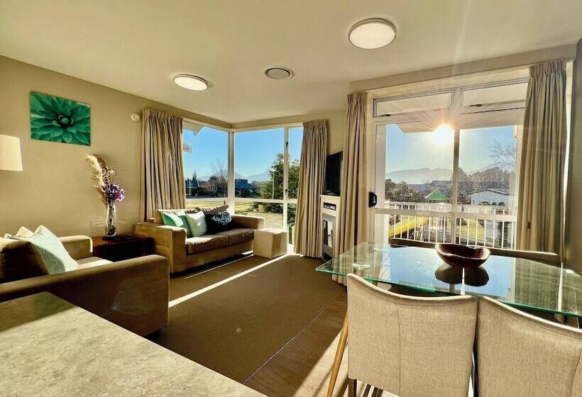 Brinkley Resort