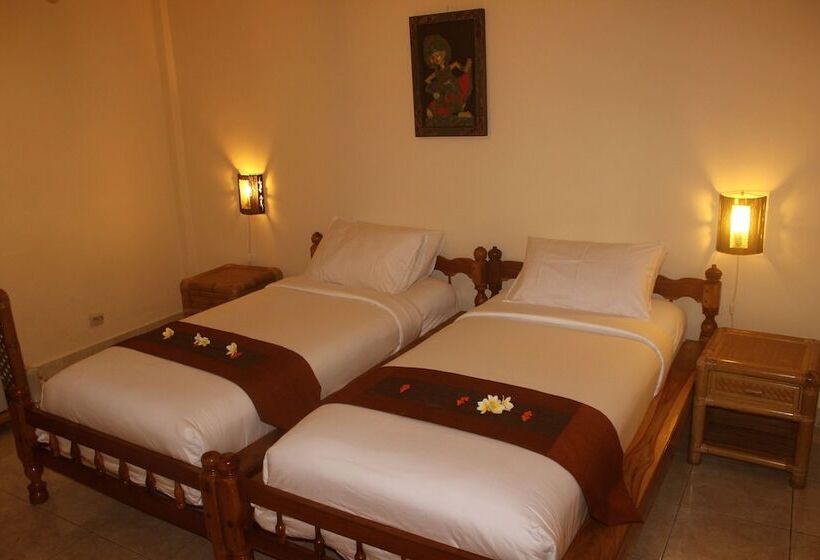 Chonos Hotel Lovina