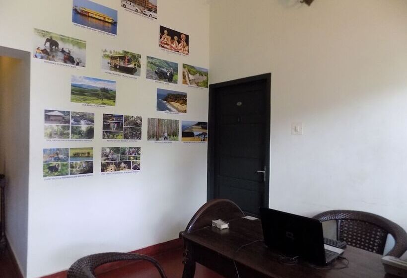Fotos del hotel Elphinstone Residency:  18
