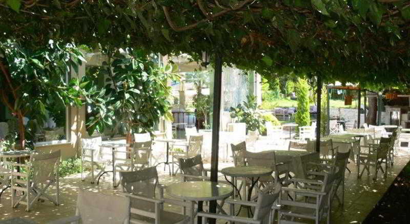 هتل Epirus