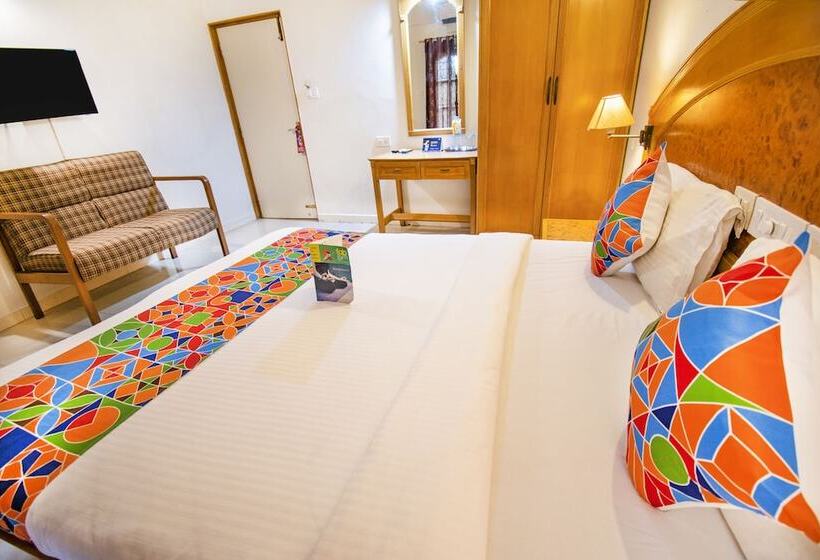 Fabhotel Metro Manor Central Station