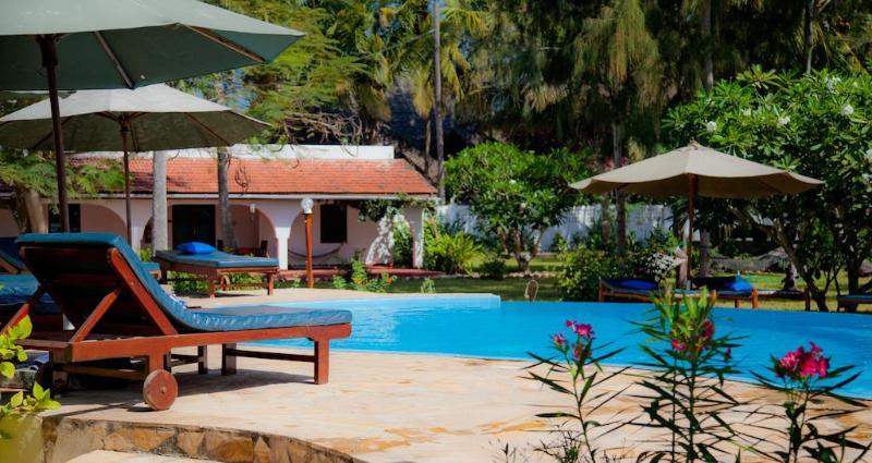 Fotos del hotel Flame Tree Cottages:  37