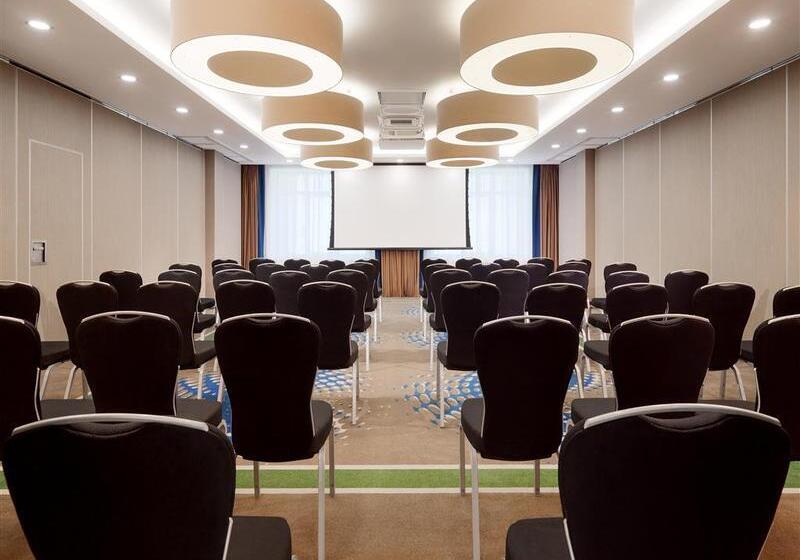 هتل Four Points By Sheraton Kaluga