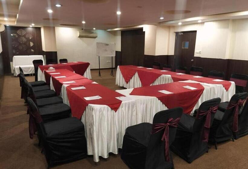 Fotos del hotel Golden Manor:  7